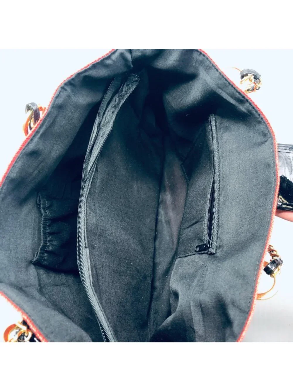 unknown string zipper it